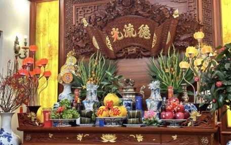  Bàn Thờ Tổ Tiên Đặt Ở Đâu Chuẩn Phong Thủy? 7 Vị Trí Giúp Gia Đạo Bình An, Tài Lộc Vượng